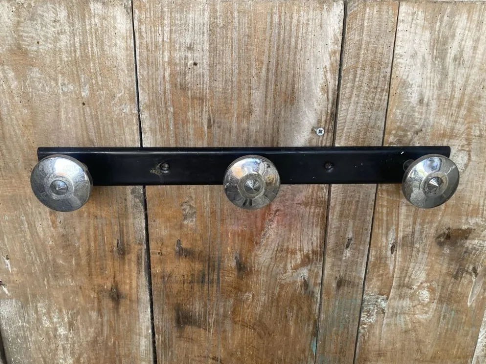 Patère ancienne, porte-manteau en métal noir et chromé vintage