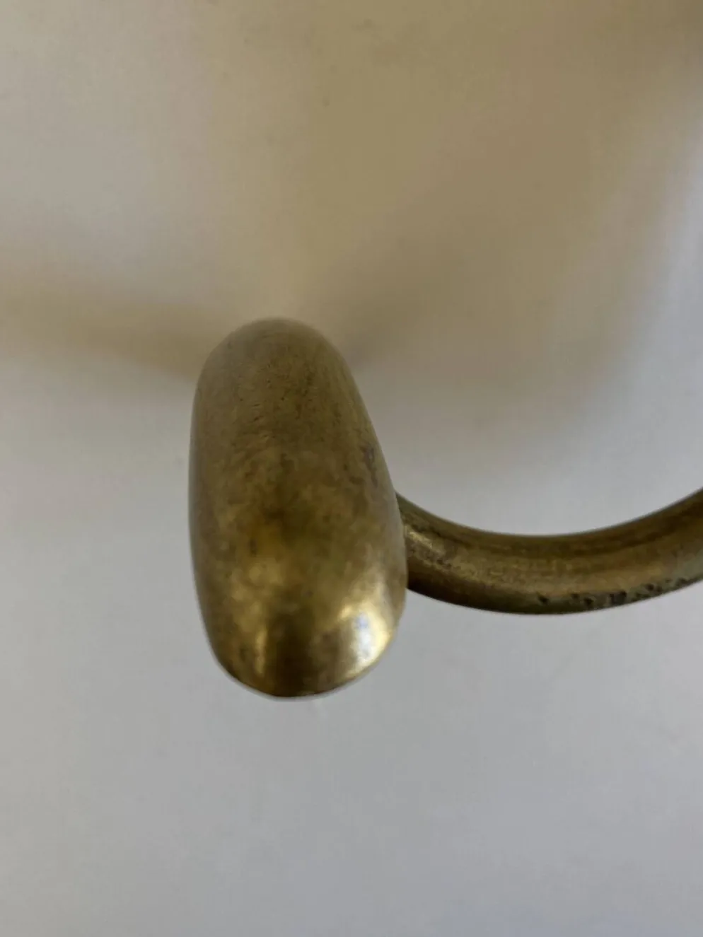 Patère de campagne 1930 en laiton doré patiné