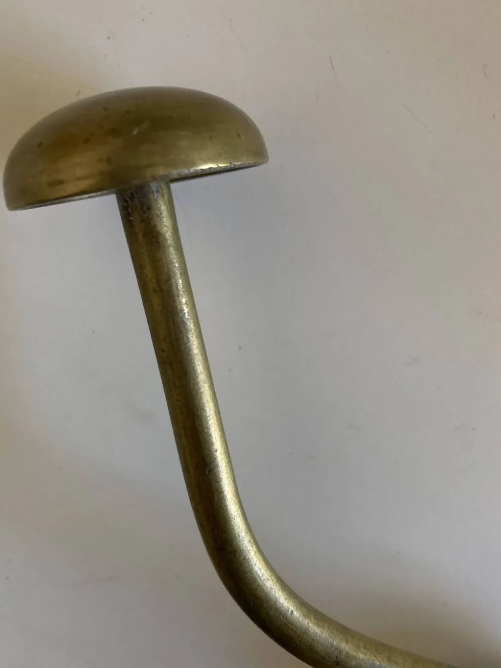 Patère de campagne 1930 en laiton doré patiné