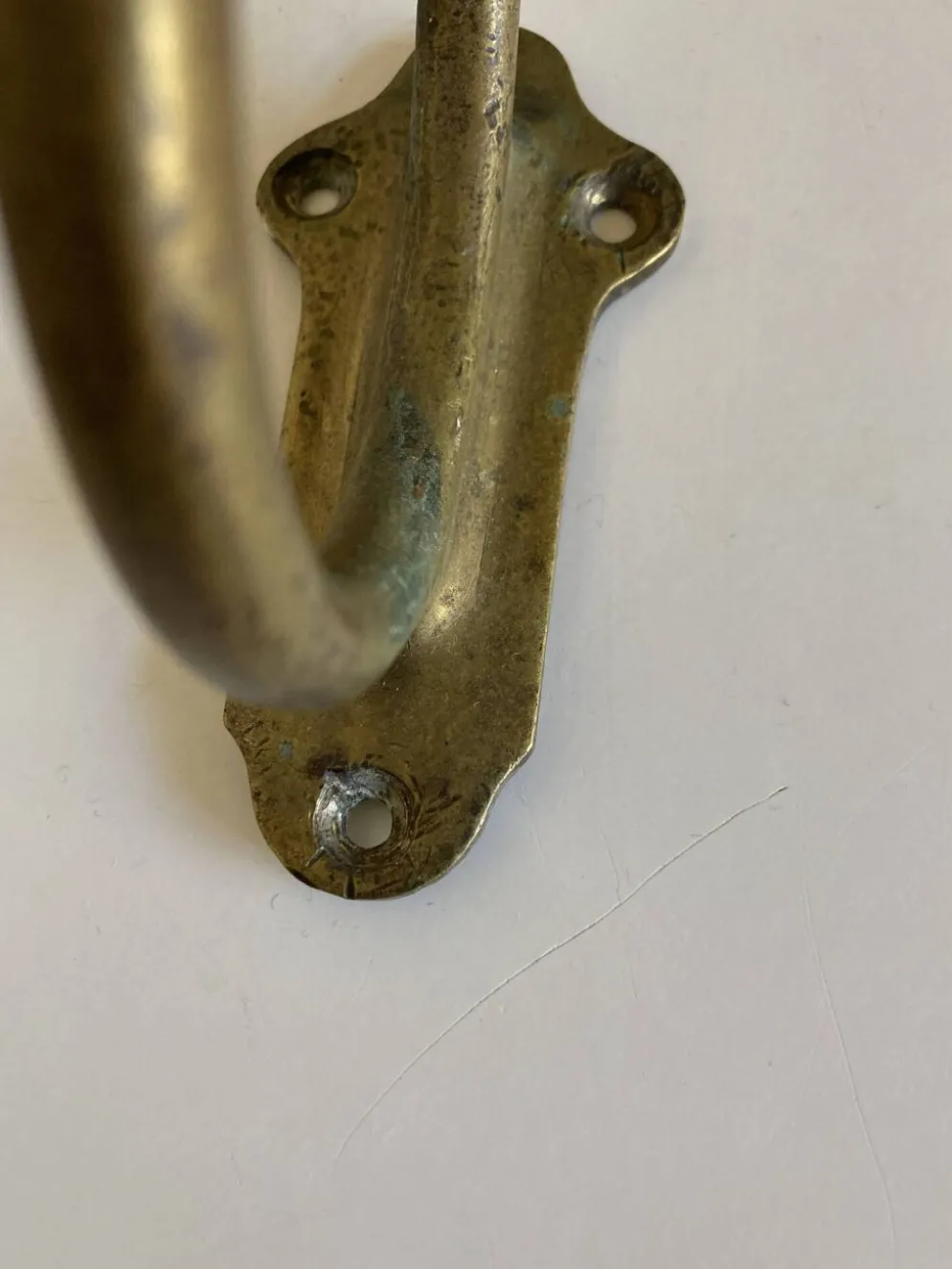 Patère de campagne 1930 en laiton doré patiné