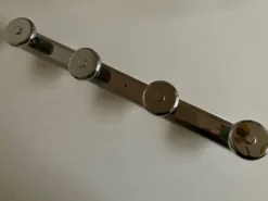 patère de salle de bain de palace chromée art déco 57cm