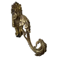 Patère en bronze, XIXe