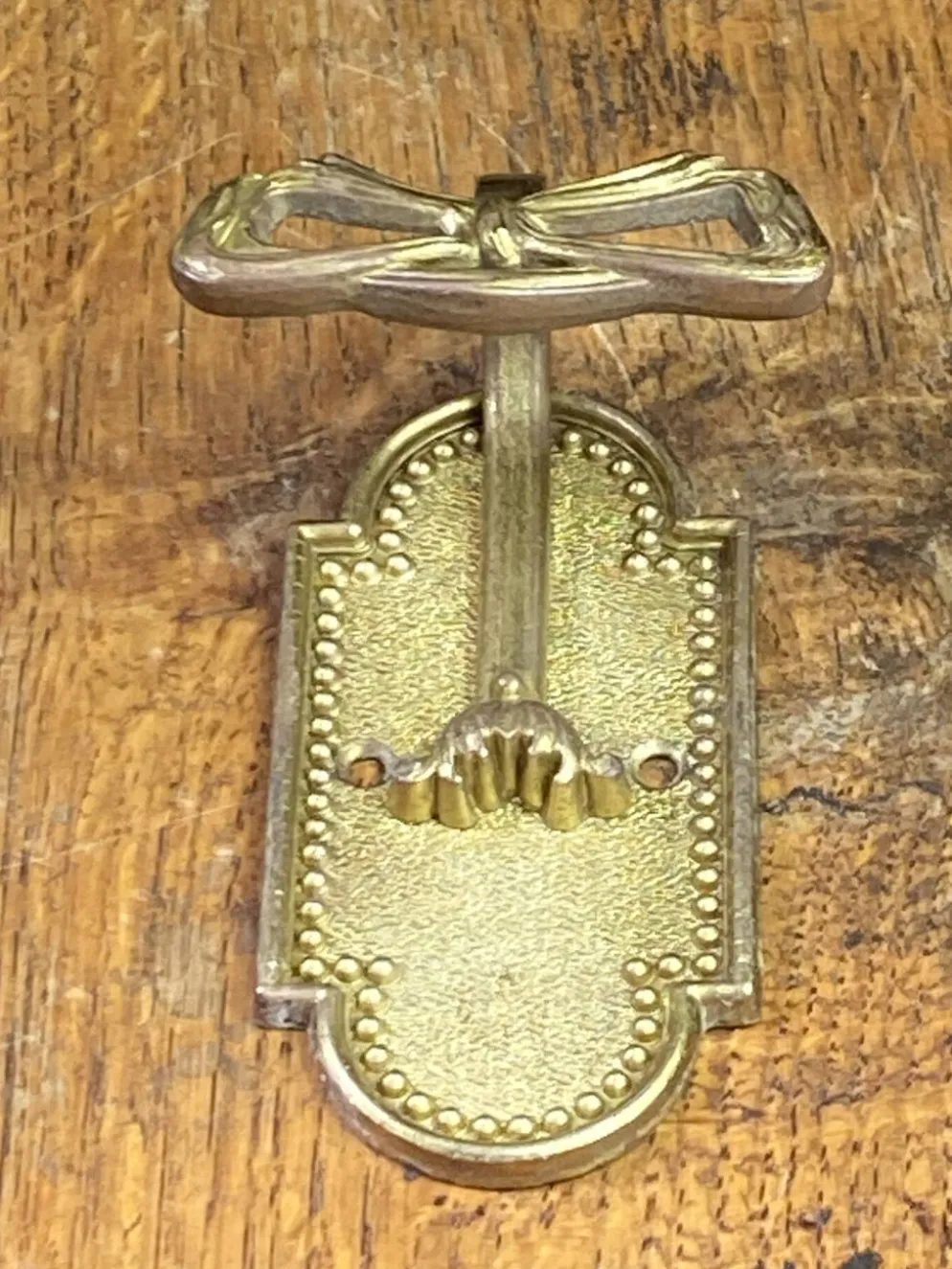 Patère en laiton