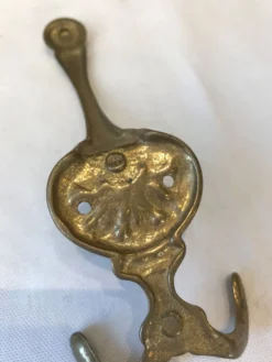 Patère en laiton