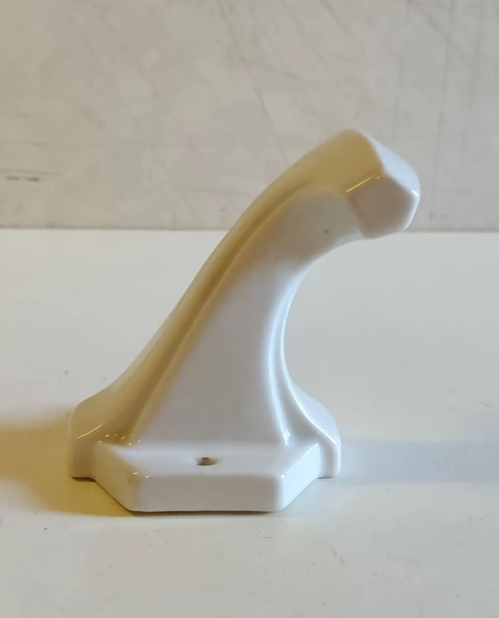 Patère en porcelaine Art-déco - mid.XXeme