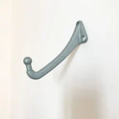 Patère murale en métal