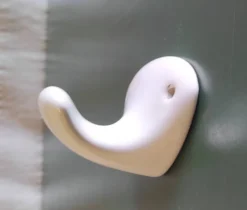 Patère murale en porcelaine - mid. XXeme