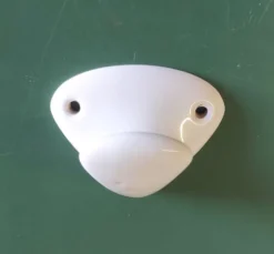 Patère murale en porcelaine - mid. XXeme