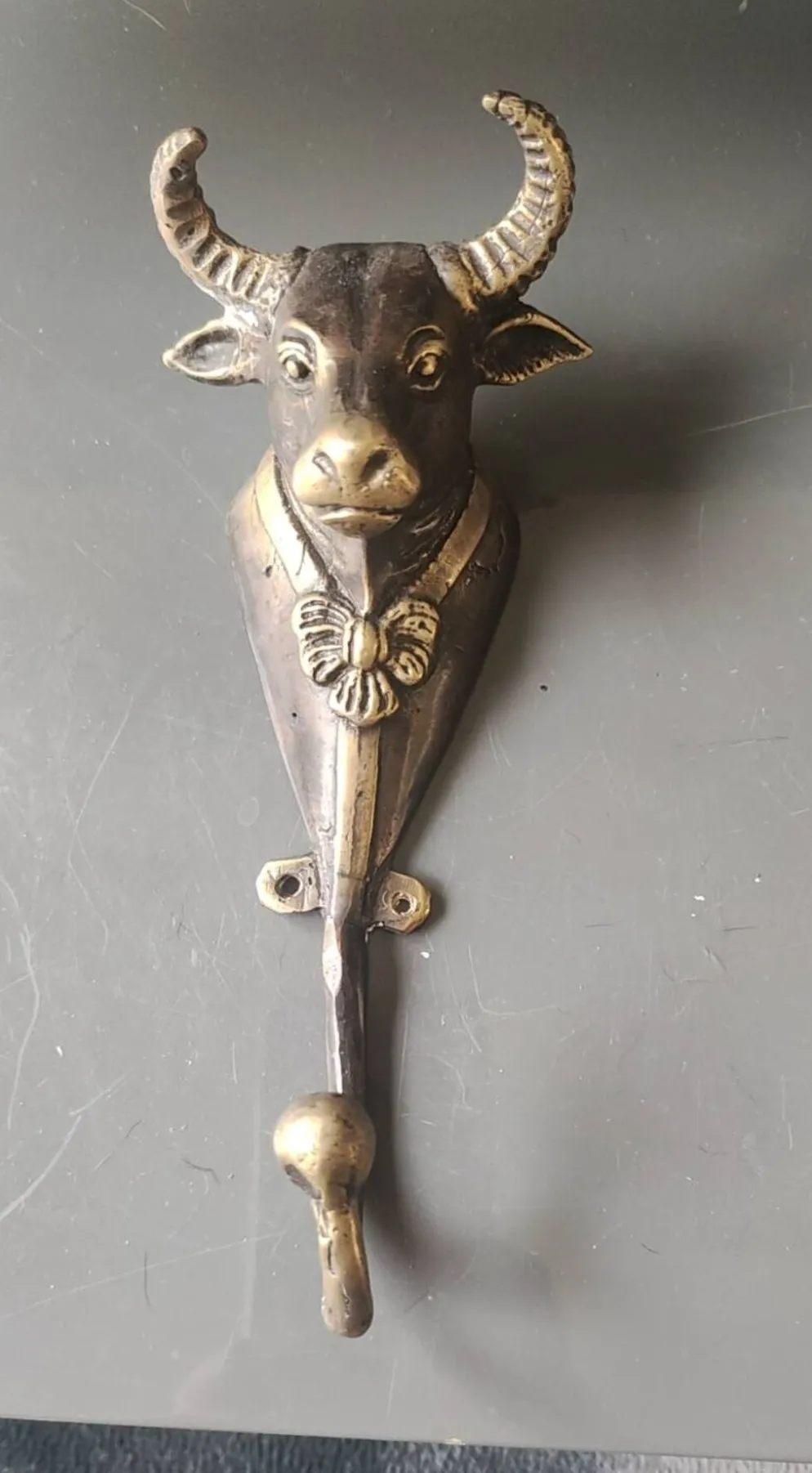 Patère mural Taureau en alliage métal patiné bronze