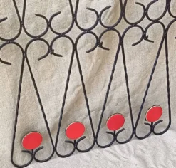 Patère, porte-manteau en fer forgé et céramique
