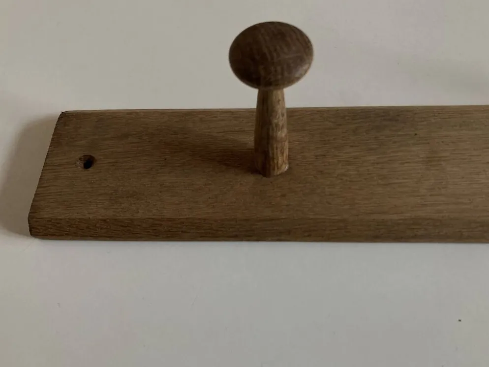 Patère porte manteau mural en chêne moderniste L53,5cm