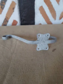 Patère porte manteau patiné