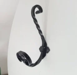 Patère portemanteau vintage en fer forgé