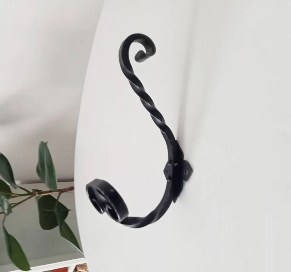 Patère portemanteau vintage en fer forgé