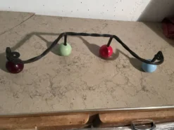 Patères 4 boules années 60