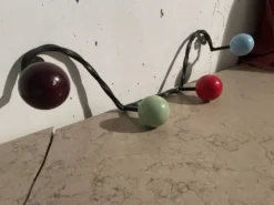 Patères 4 boules années 60