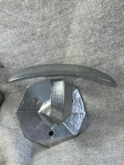 Patères de vestiaire en aluminium