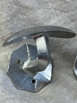 Patères de vestiaire en aluminium