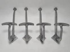 4 patères en aluminium