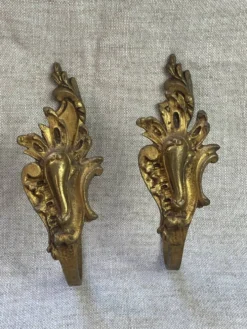 Patères en bronze
