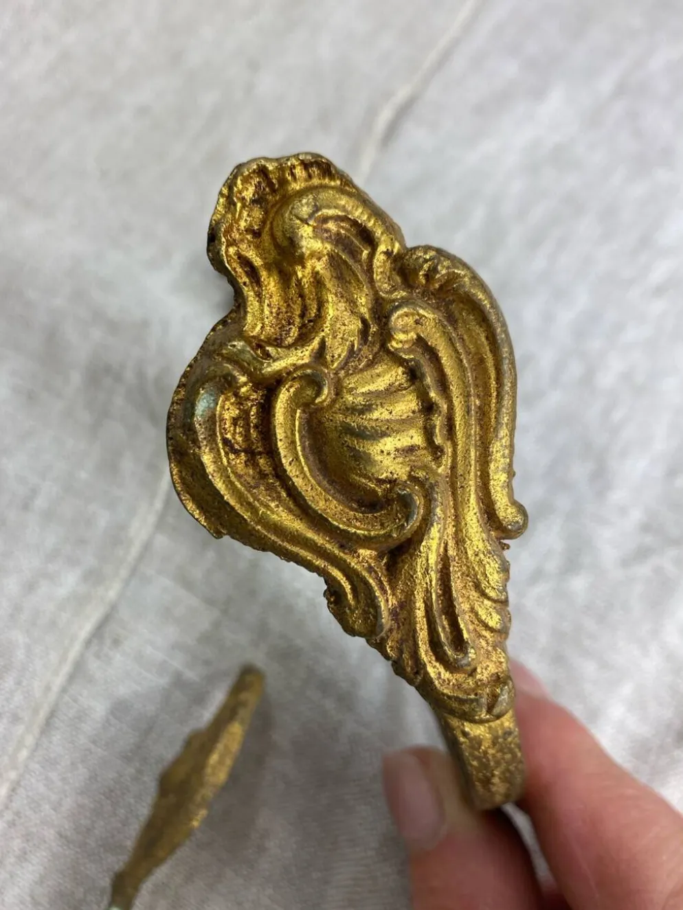Patères en bronze
