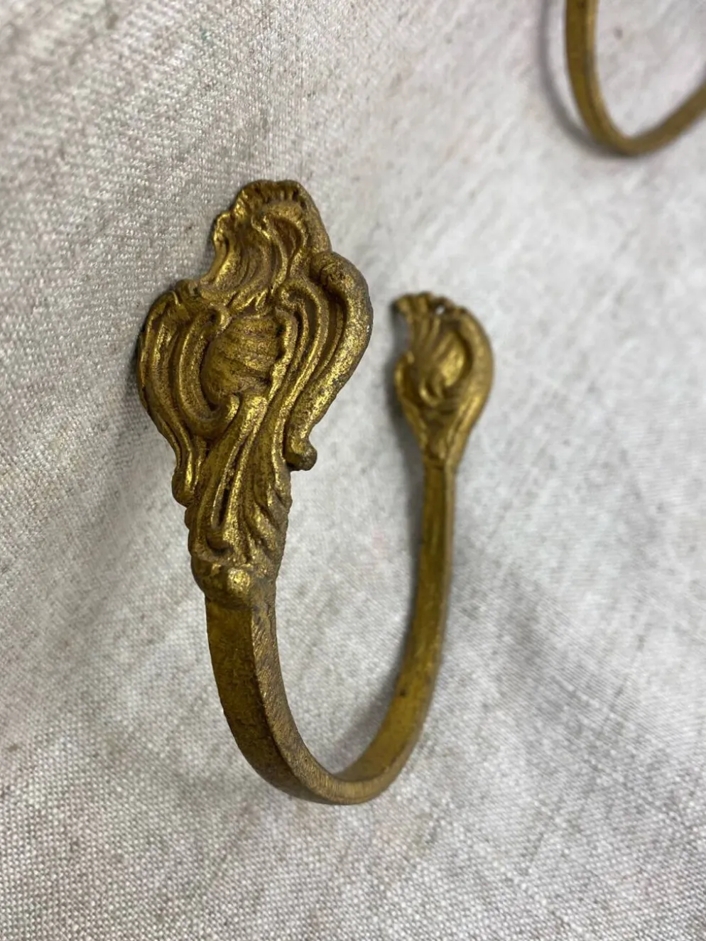 Patères en bronze