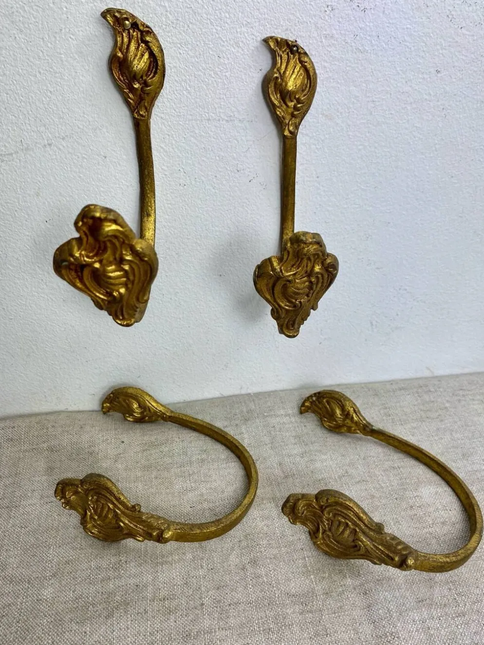 Patères en bronze