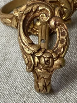 Patères en bronze style Louis XV