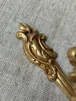 Patères en bronze style Louis XV