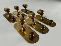 6 patères en laiton attribué à L. Caccia Dominioni pour Azucena, 1962