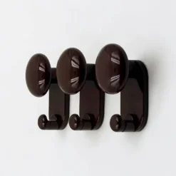 Patères en plastique brun design Carlo Bartoli pour Con et Con, Italie années 70