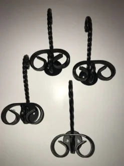 Patères fer forgé noire