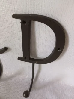 Patères Lettres en fer forgé