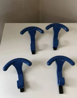 Patères porte-manteau mural vintage plastique jaune bleue memphis 1980