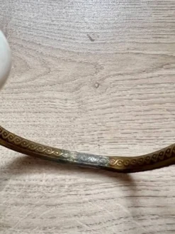 Patère vintage laiton doré avec bouton style ivoire