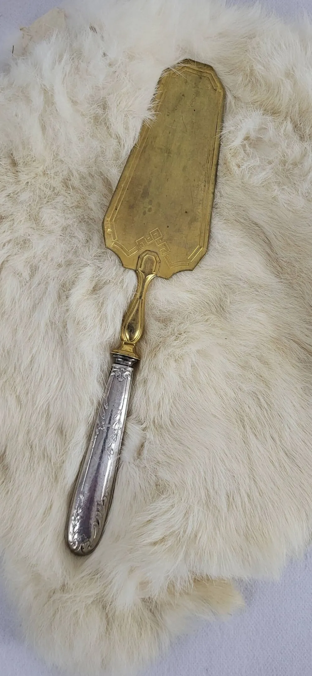 Pelle à tarte en argent poinçon minerve / vermeil