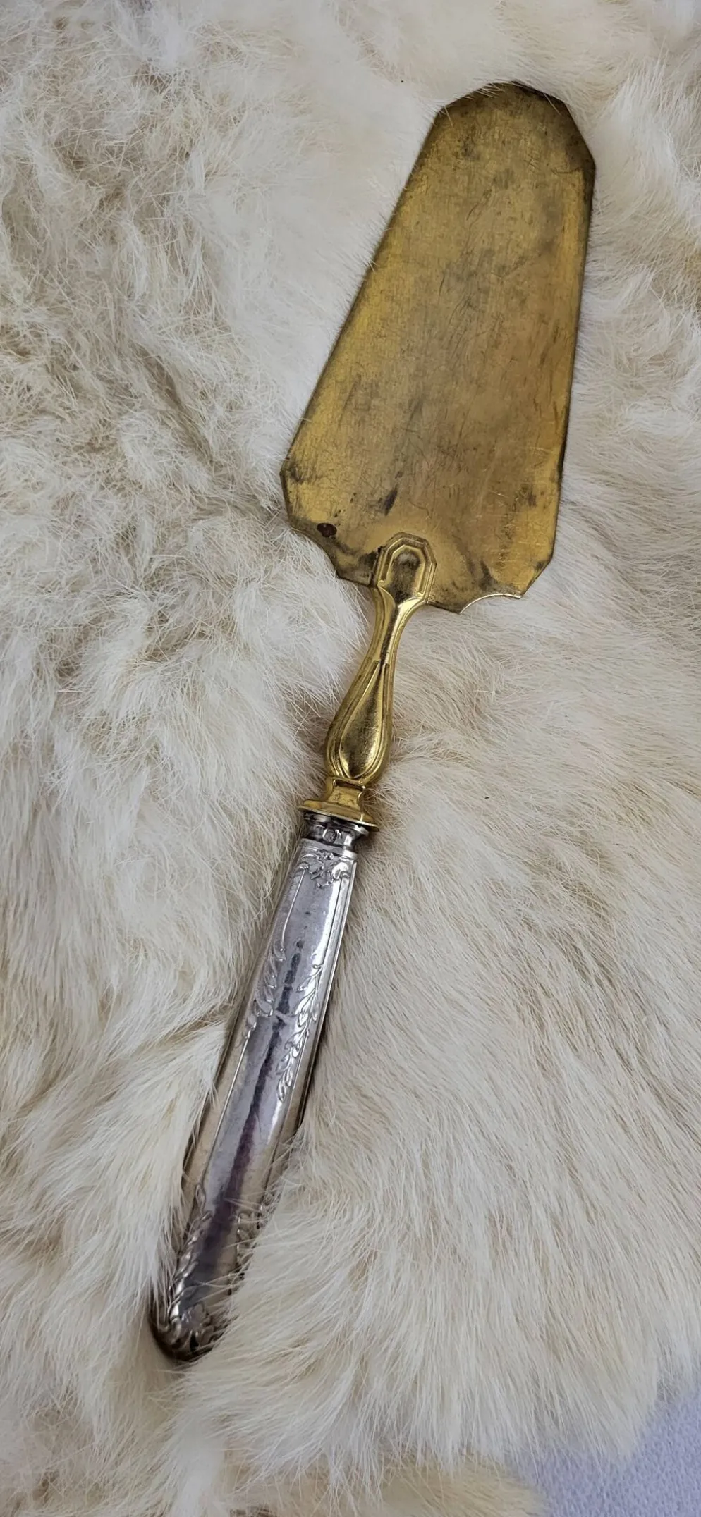 Pelle à tarte en argent poinçon minerve / vermeil