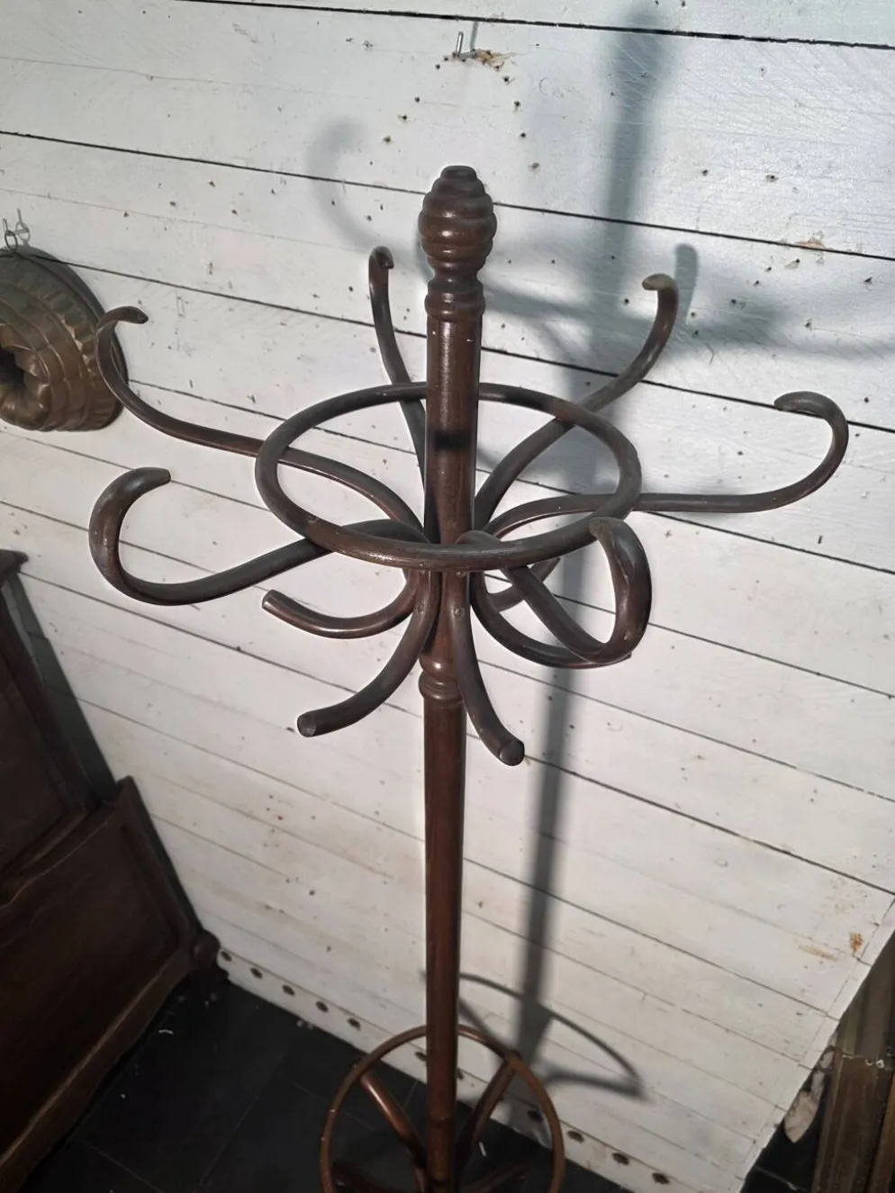Perroquet ancien en bois courbé + porte parapluie