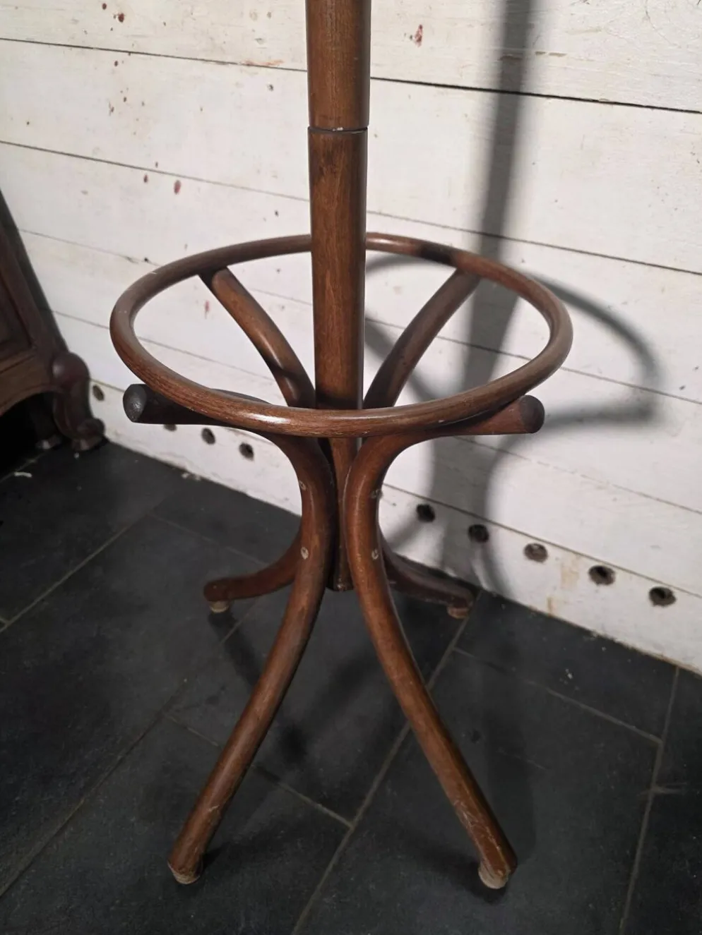 Perroquet ancien en bois courbé + porte parapluie
