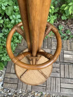 Perroquet portemanteau en rotin vintage 1970