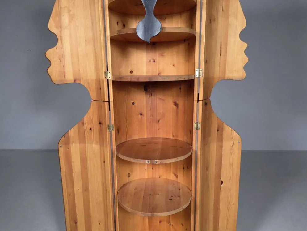 Peter Opsvik “Passion” Cylindra armoire en pin, Norvège, 1986