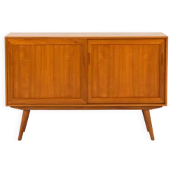 Petit buffet en teck scandinave, années 1970