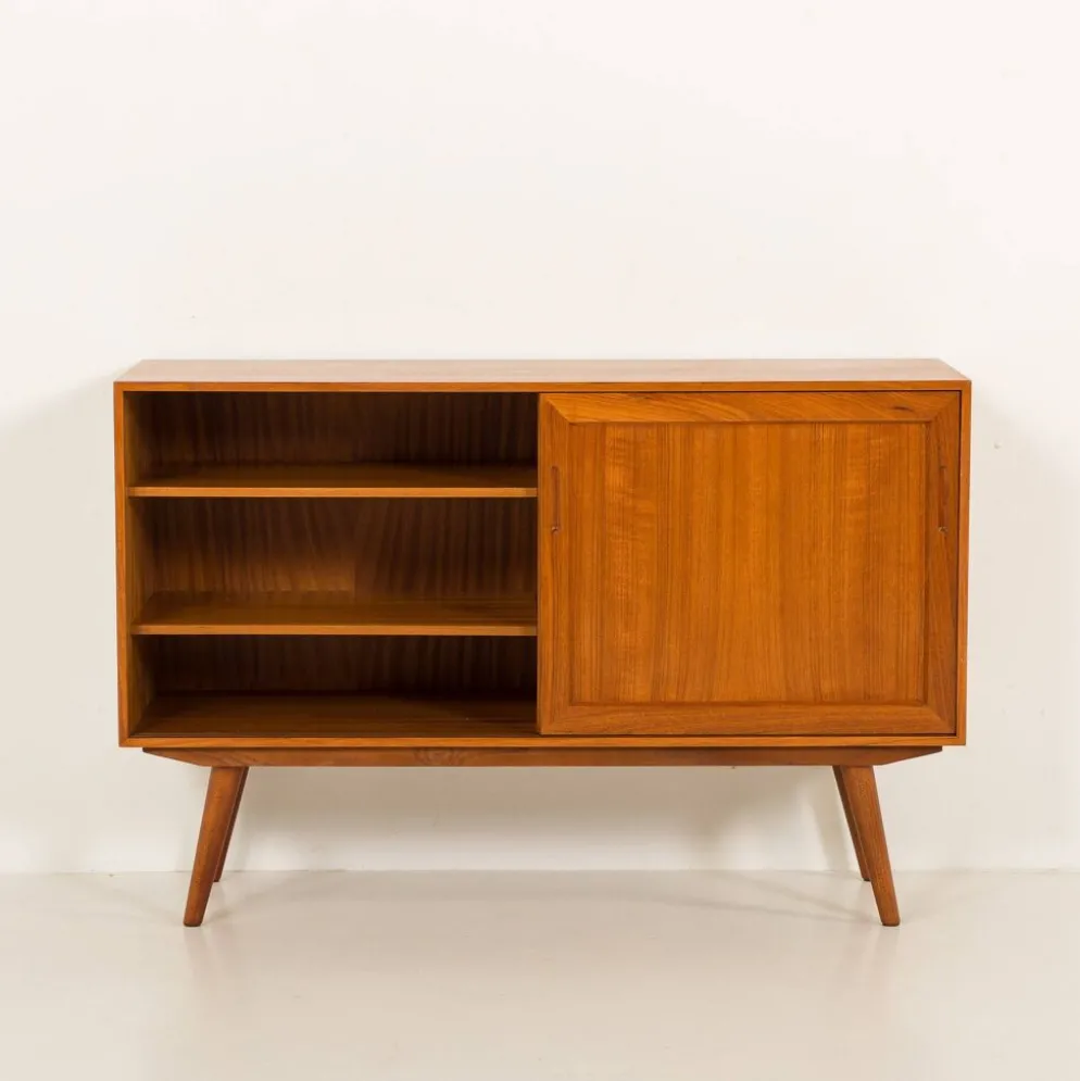 Petit buffet en teck scandinave, années 1970
