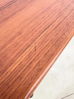 Petit buffet teck 2 portes scandinave vintage