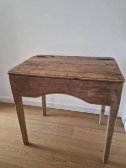 Petit bureau écolier