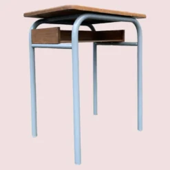 Petit bureau d’écolier et sa chaise vintage