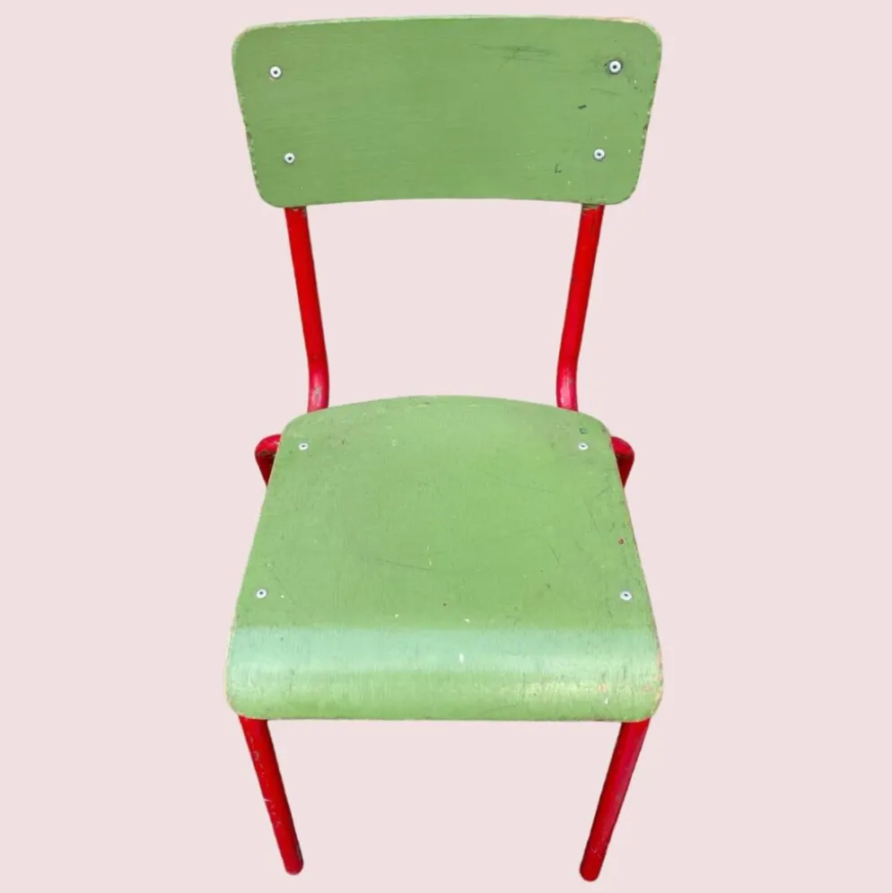 Petit bureau d’écolier et sa chaise vintage