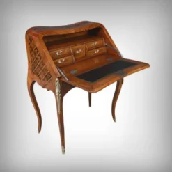 Petit bureau de dame en marqueterie, style Louis XV – 1ère partie XXe
