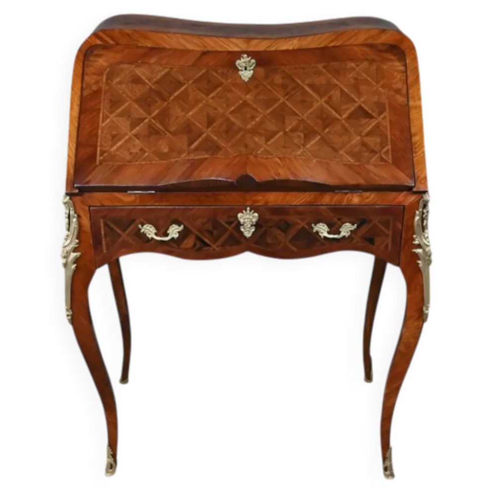 Petit bureau de dame en marqueterie, style Louis XV – 1ère partie XXe