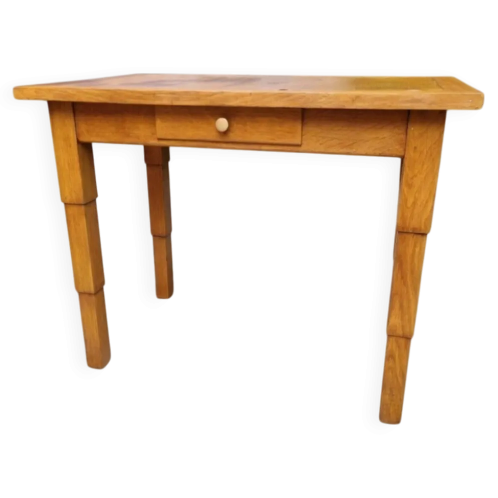 Petit bureau enfant